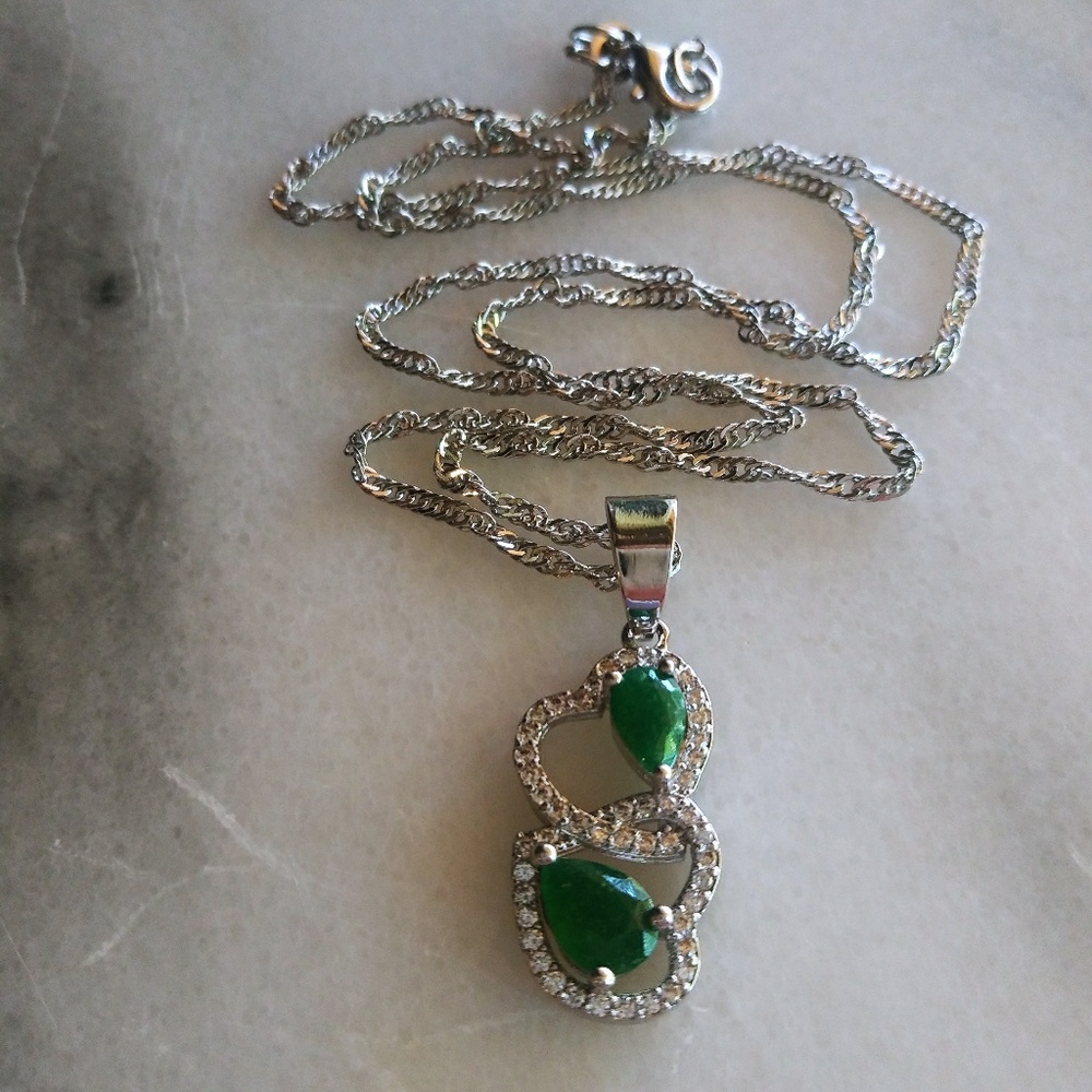 NEW emerald silver filled necklace